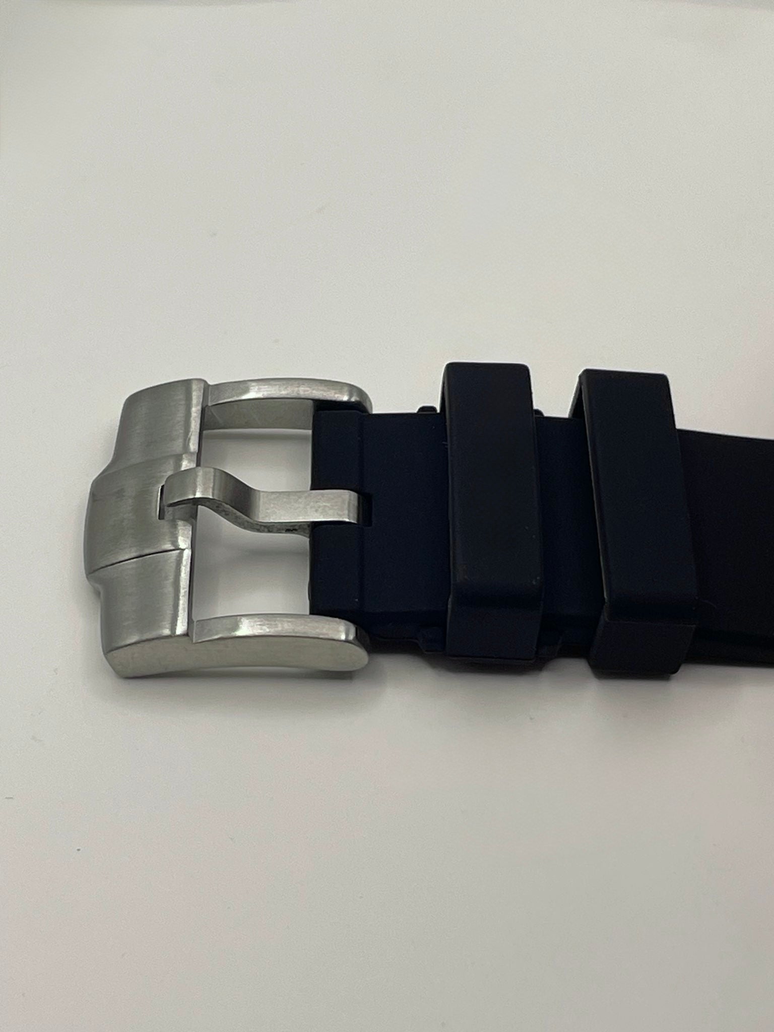 Biokeramik-Silikon Uhrenarmband kompatibel mit AP x Swatch "Royal Pop"